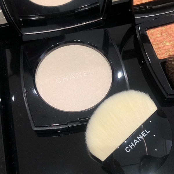 Весенняя эксклюзивная коллекция макияжа Chanel Le Blanc Makeup Collection Spring 2019: первая информация